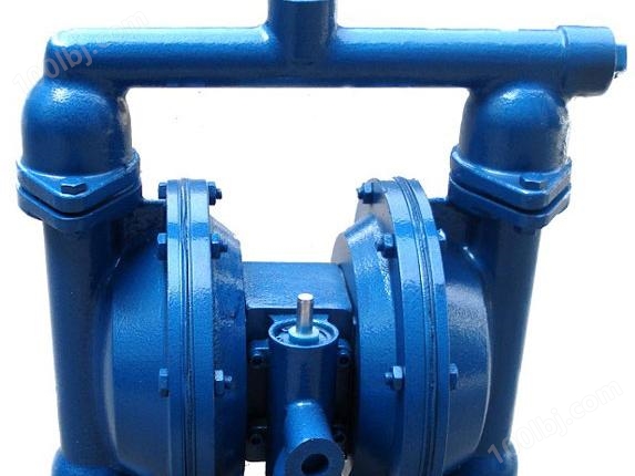 qby气动隔膜泵换向阀 可自由移动通过入口阀球并填充液体腔