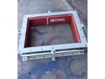 矩形波纹补偿器采用耐磨导流板和内设隔热层技术,防止冲刷介质...